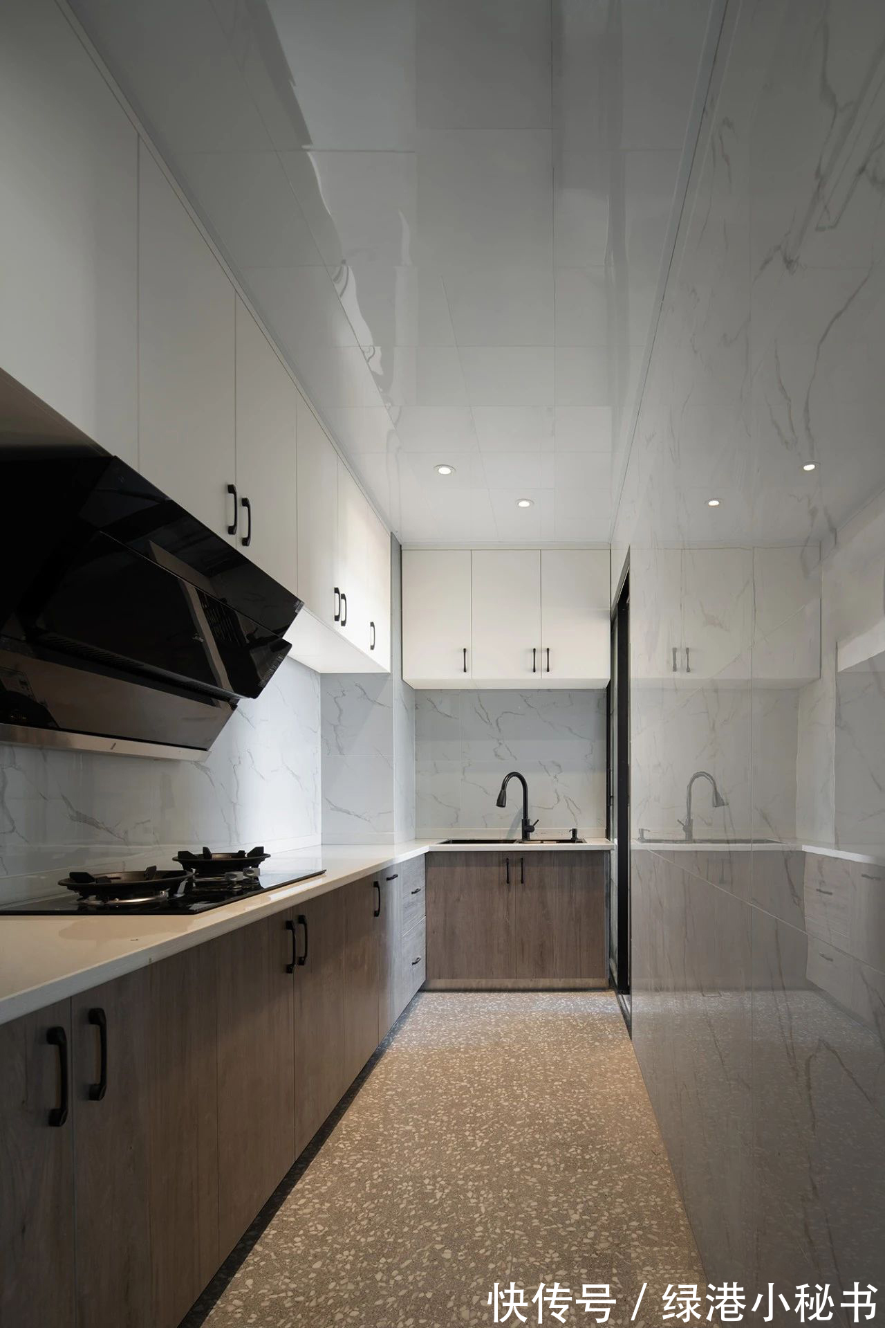 简约风|装修案例欣赏：小户型现代简约风，也可以很有格调！