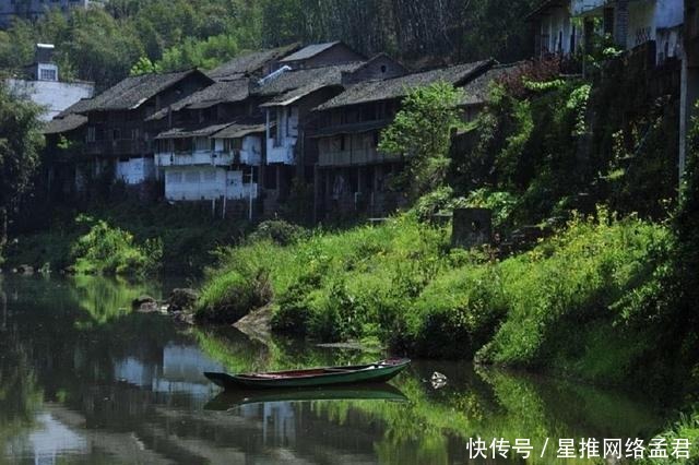 巴蜀最“费解”的古镇，不可思议般的存在，连文献都没有记载