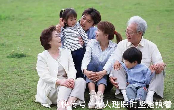 产妇|“你儿子让我养,我儿子谁来养”,高龄产妇无奈,活该还是同情