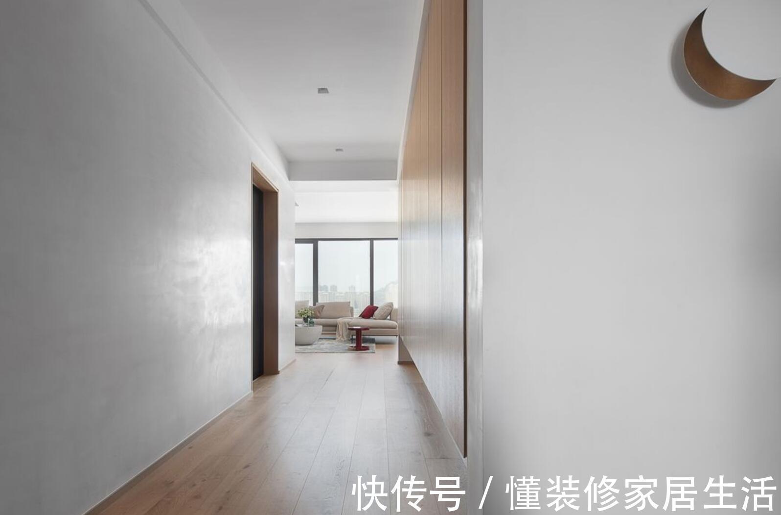 耐看|房子住久了才发现,还是极简风最耐看,看她家客餐厅,真大气