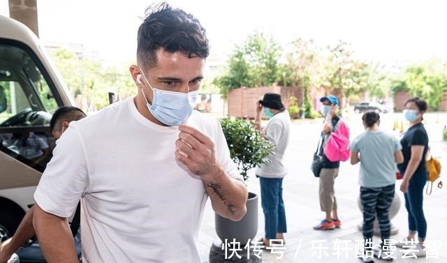 足协|谁是幕后黑手归化国脚想踢中超却无法登场,身后巨大利益网裹挟