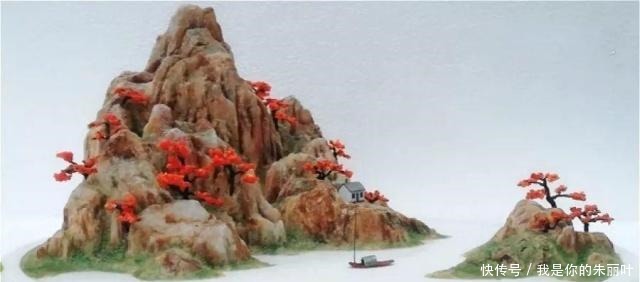 养花|大爷用石头、盘子来养花,布局造景,这就是山水盆景的魅力!