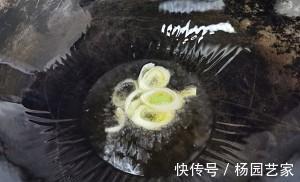 下饭的素菜菜谱,芦蒿炒香干,健康美味,比肉好吃又下饭,动手吧