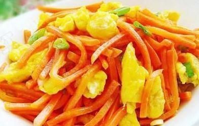 明亮|胡萝卜和此物一起炒,眼睛明亮了,大肚腩不见了,延缓衰老更年轻