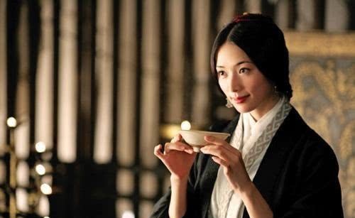 嫉妒|周瑜真的嫉妒诸葛亮吗？事实刚好相反，一切都源于他太自信