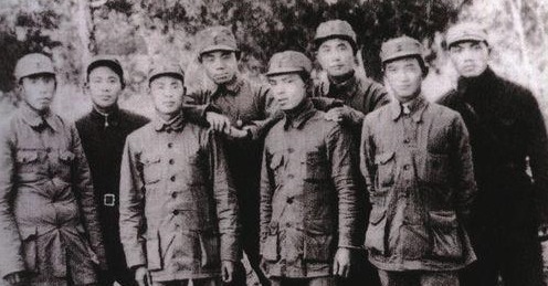 政委|八路军这个纵队,政委是大将,司令是上将,为何参谋长仅授少将?