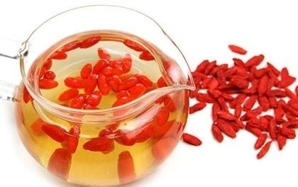 枸杞泡水|枸杞作用非常大，经常喝枸杞会出现这四种状况，一定要注意