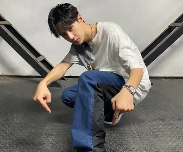 南韩真的迷上他了华流断层第一人,谁都摆脱不了王一博定律