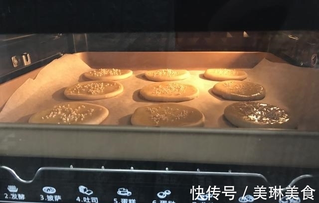 吃腻了西点，来点中式糖酥饼，清甜酥脆好吃停不下来