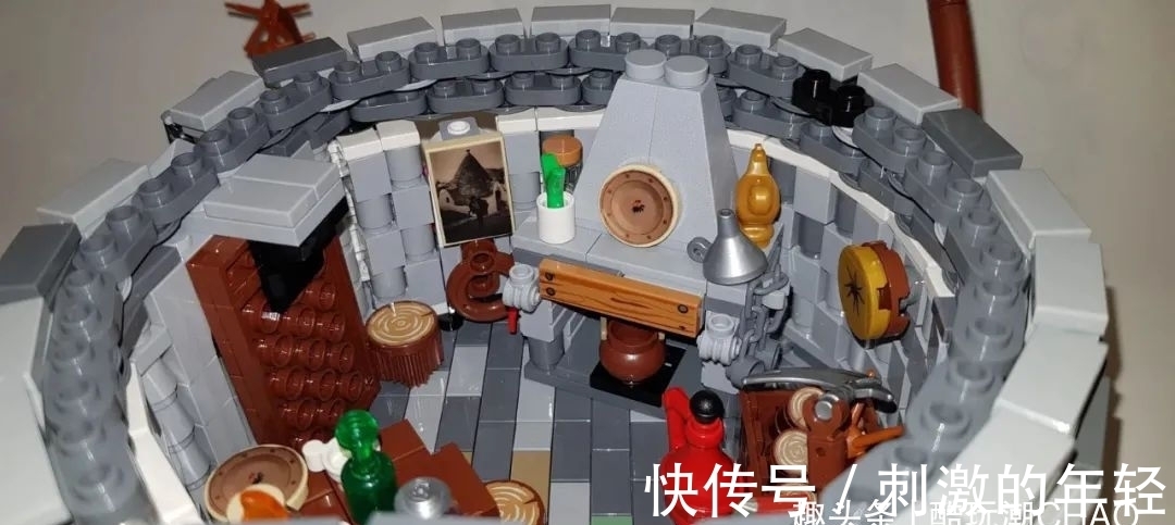 n乐高Ideas作品阿尔贝罗贝洛的圆顶石屋获得10000票支持