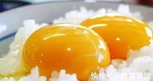 剩米饭别做蛋炒饭了,教你一个新做法,5分钟出锅,全家抢着吃!