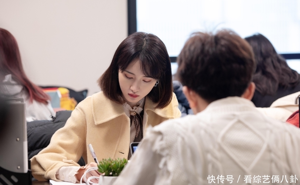 外界|初入职场的我们:王玥主导权丢失,是外界原因还是内在因素?