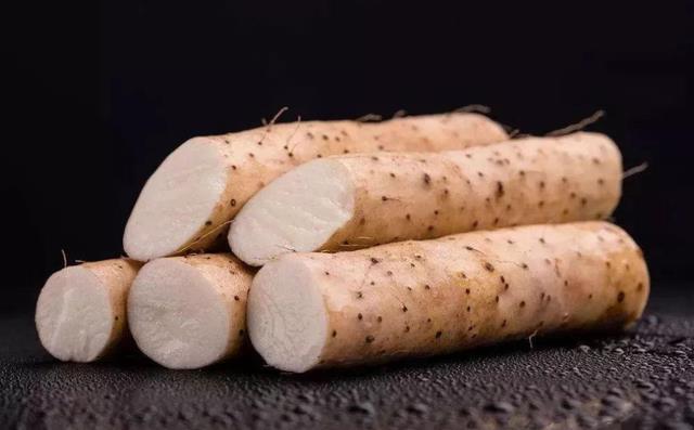 鱼肉|“延缓衰老”9种行为，多喝水第7，泡脚第4，第1很多人做不到？