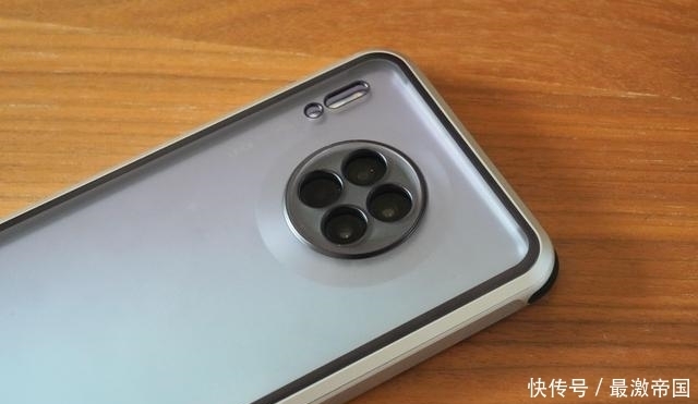 发布|华为mate40发布之际,聊聊mate30半年使用感受和配件