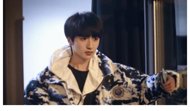 說唱聽我的|嚴浩翔退出《少年Z說唱企劃》，原因既在情理之中，又在意料之外