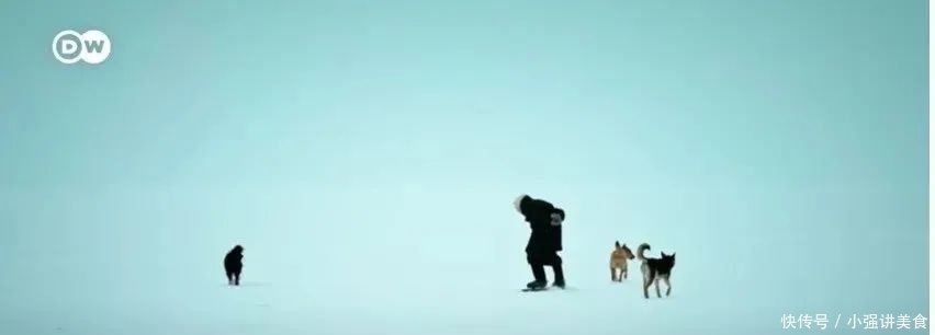 老年|80岁奶奶独居贝加尔湖畔,零下40℃,出门靠溜冰,喝水靠凿冰,网友:是个狠人!