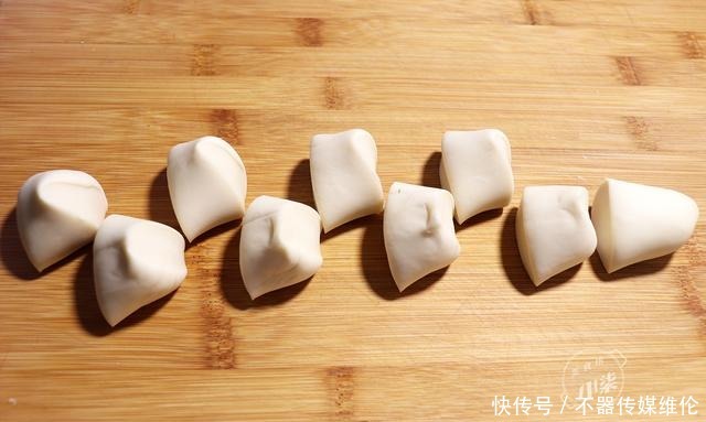 做法|奶香麻花的做法,不发面,不油炸,暄软香甜,比花卷更好吃