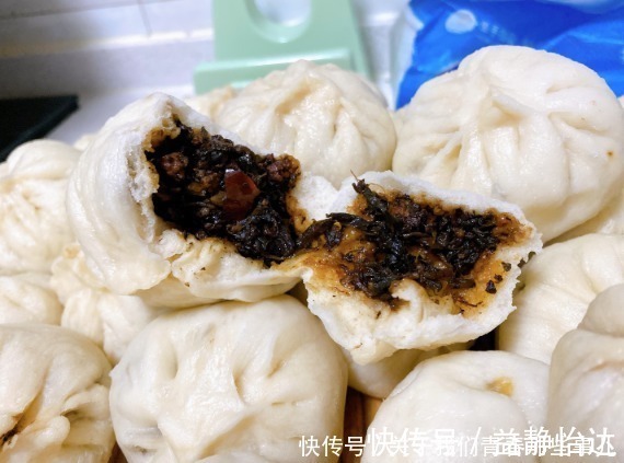 筋道|蒸包子时,和面多加1勺它,做好3点,保证膨松柔软,不死面不塌陷