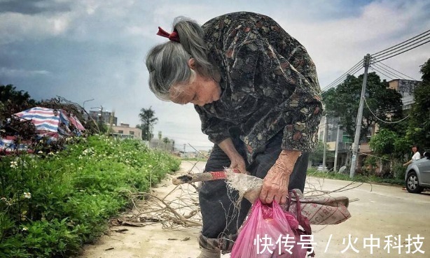 乌龟@古语说“龟背蛇腰不可交”,下一句更狠,古人这句话有参考意义吗