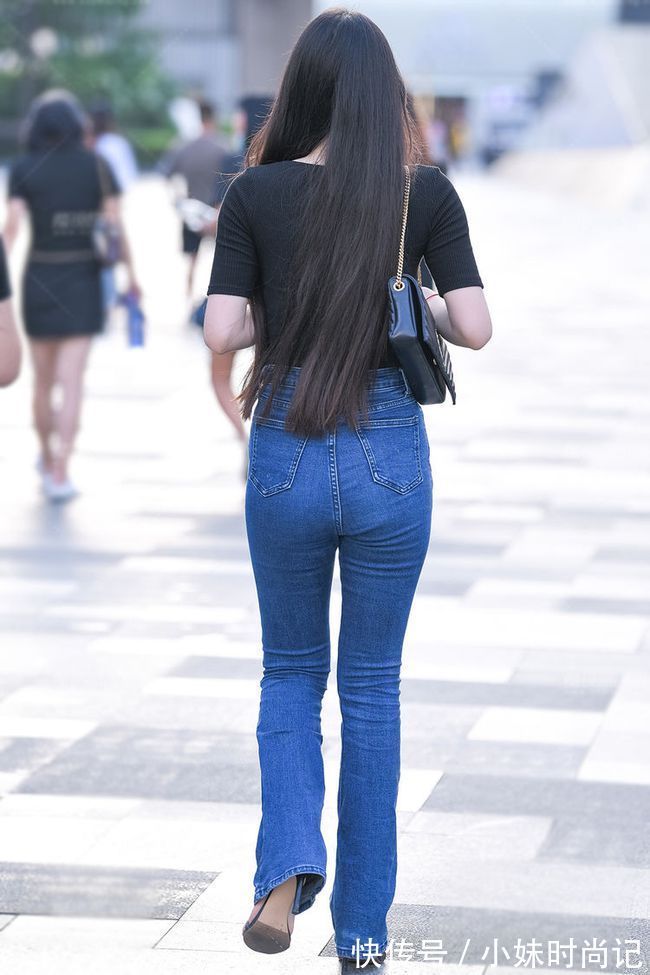 高挑|优选微喇叭裤,穿着显瘦又显腿长,搭配休闲又简约大方