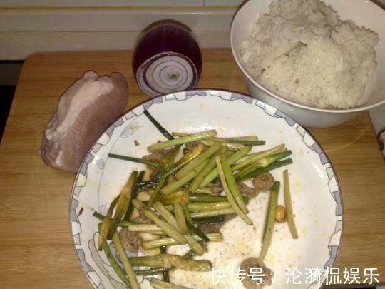 肠胃|最“伤”孩子肠胃的3种饭，特别第一种，孩子再喜欢家长也要拦着