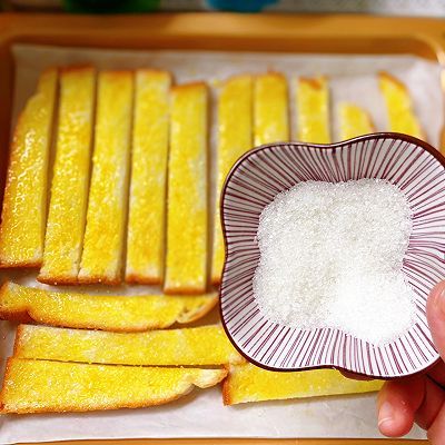 黄油蜂蜜吐司条