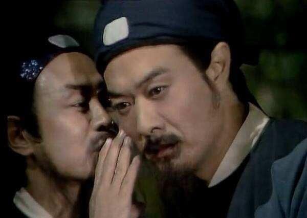 贾雨村|本想搞好官的贾雨村,却越来越作恶多端,正中间发生什么事呢