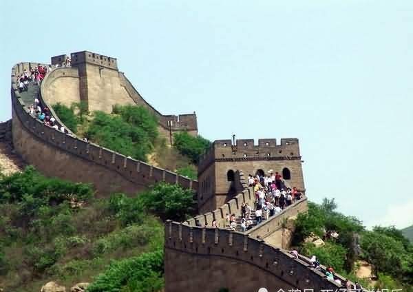 长城|长城为何屹立千年不倒？原来秦始皇用了一种特殊材料，就是我们都熟悉的东西