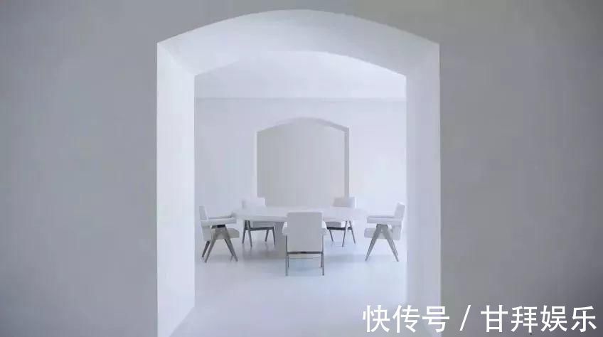 kin|花了20w装修新房，结果被爸妈装成了“古墓风”？？？哈哈哈哈哈