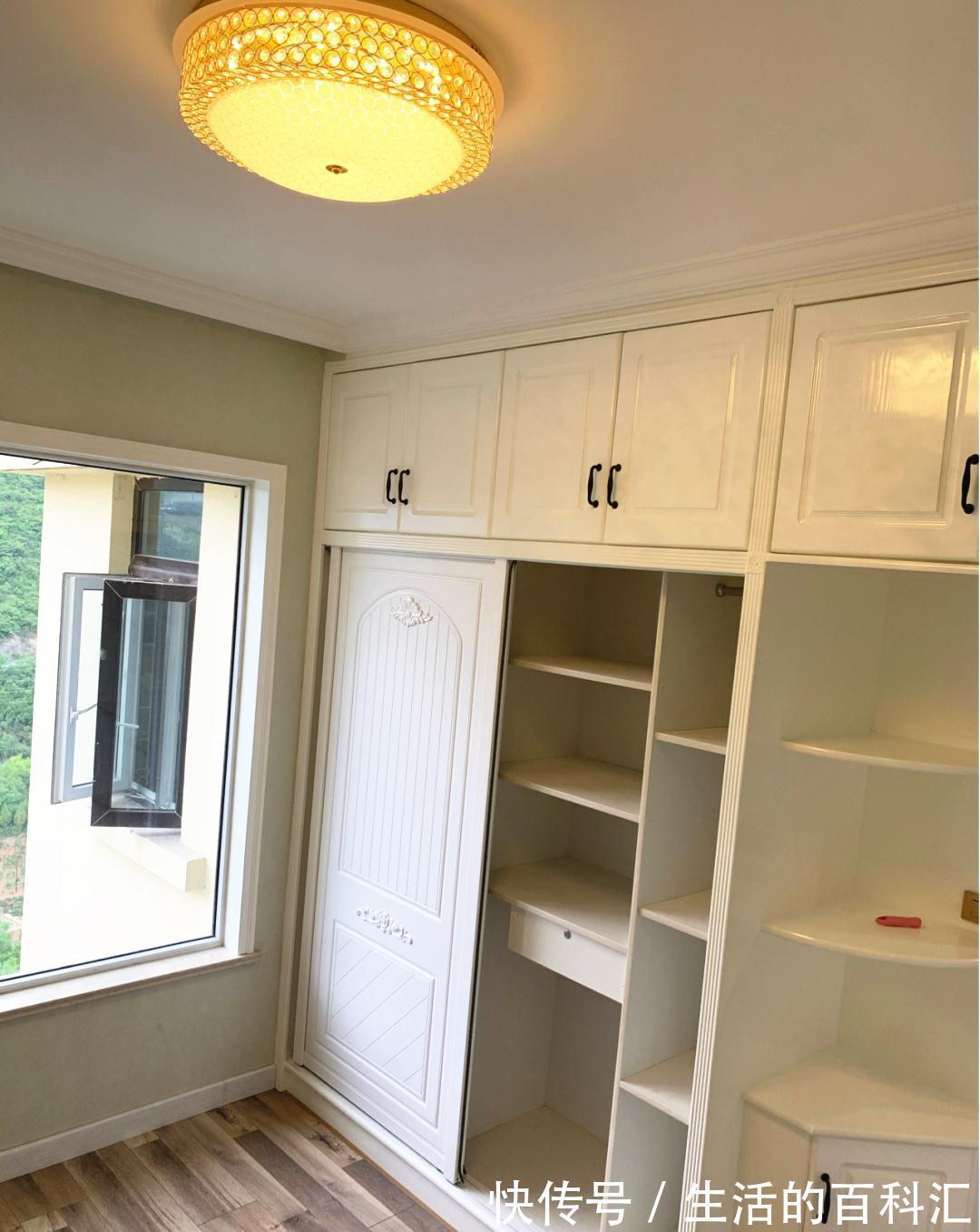 墙面|70㎡小户型,硬装刚结束,电视墙大气上档次,榻榻米房是最大亮点