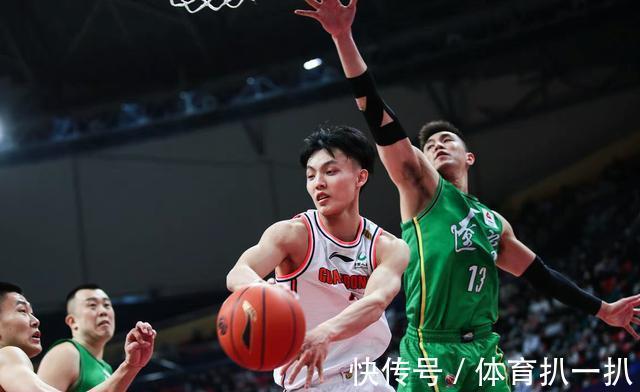 半决赛|保底进亚洲杯四强!中国男篮硬刚澳大利亚,12人阵容基本没有悬念