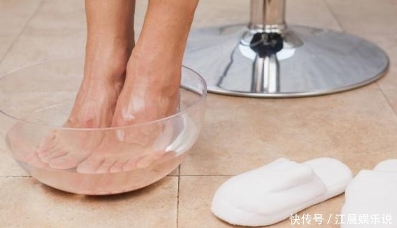 脚气|泡脚水里加“一物”,三天泡一次,不出一个月,可能收获三个改变