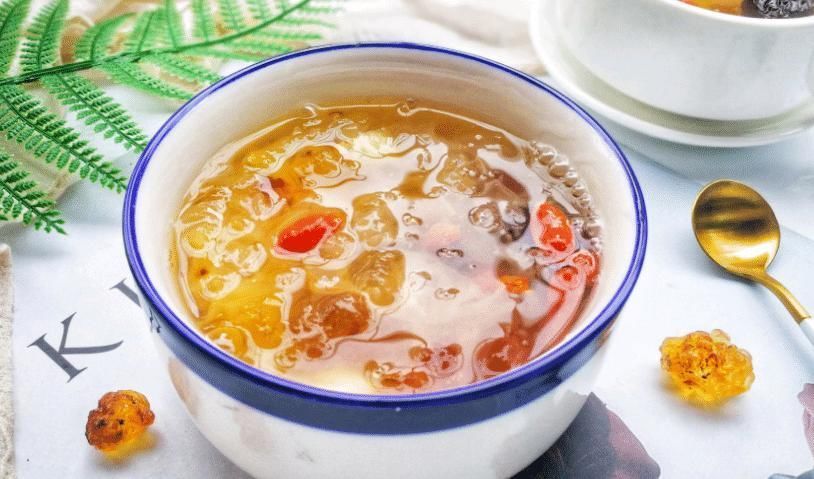 气血|藏在身边“补血方”就是它，比阿胶还补血，气血足了，脸色更红润
