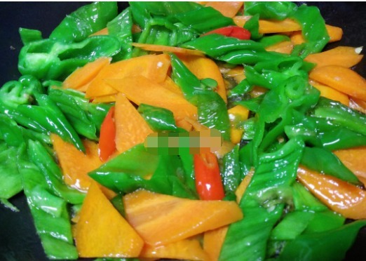 杏鲍菇这样炒,只需多加两个食材,没肉却比加肉还要好吃,下饭菜