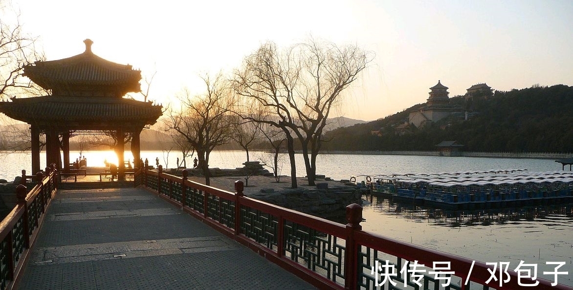 寒雪梅$寒雪梅中尽,春风柳上归。两首顺其自然的小诗,读来令人豁然开朗