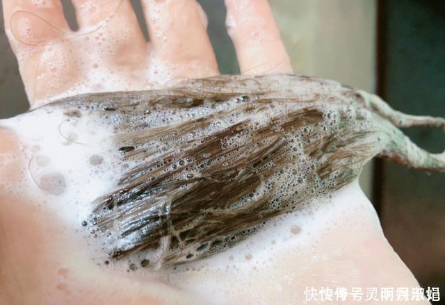头发|染发后少做这些事，才不会掉色快，难怪头发毛躁还难看