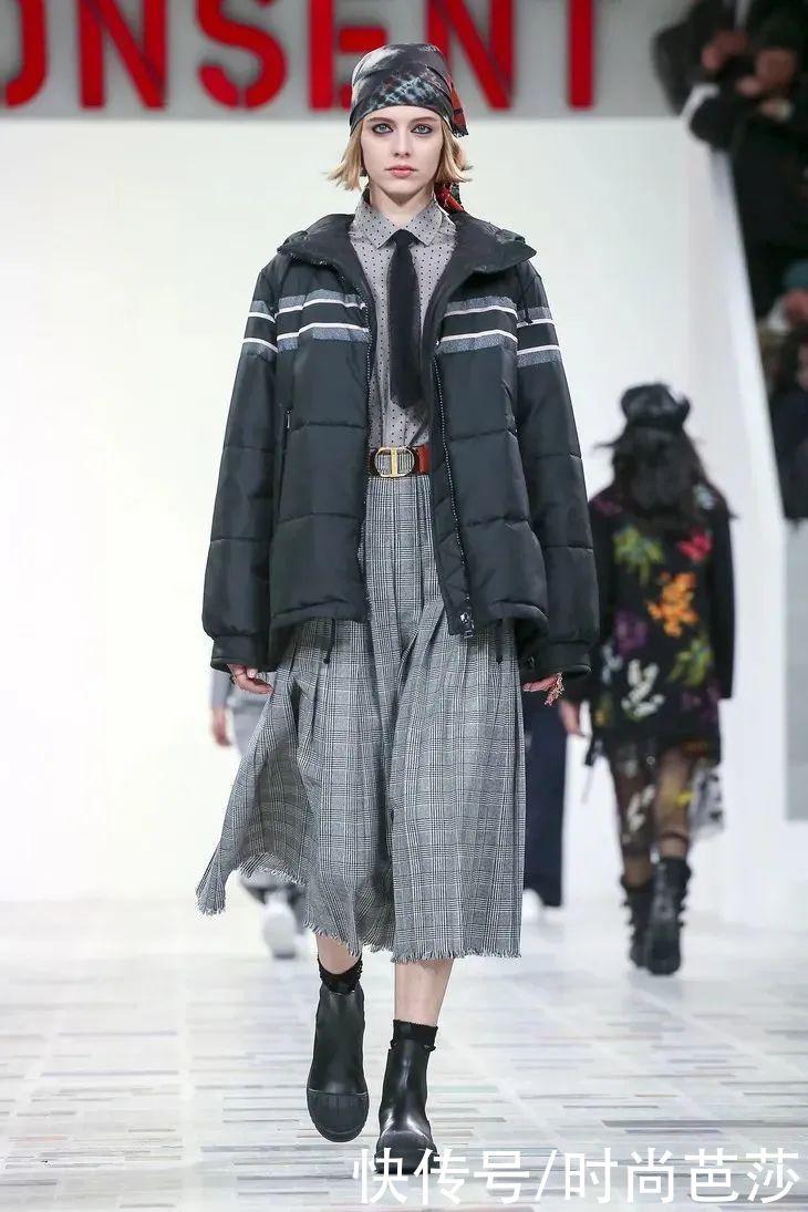 穿羽绒服显瘦？我怀疑你在跟我开玩笑