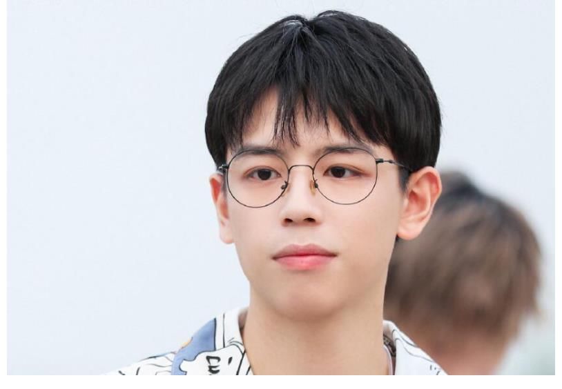 何炯|王嘉爾 你的缺席清楚地回答了觀眾心中的糾結