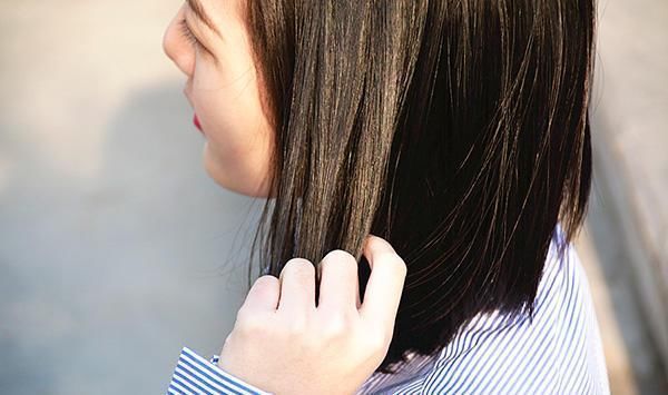 头发|头上有“剪发虫”是什么感觉教你“绝招”,让它无处可藏