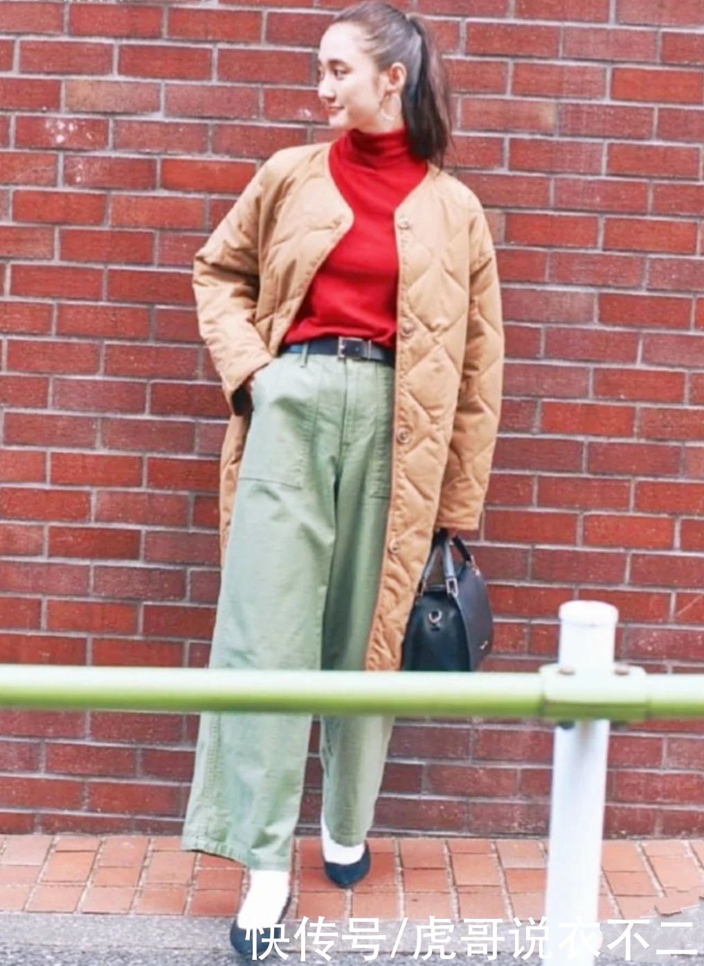 大衣穿搭关键在配色，日本博主都爱这4种配色方案，太优雅了