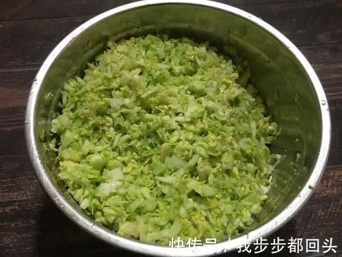 圆白菜|这饺子馅太稀罕了！饺子店不外传的配方，难怪吃着比家里香
