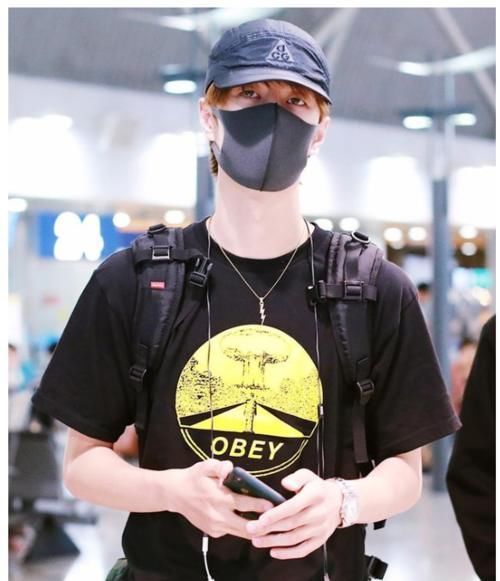 王一博|王一博，你若盛开，清风自来，清凉一夏的造型秘诀大公开