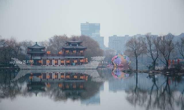 古建筑|这座仿唐建筑群门票高达120，游客戏言坚持100年就是古建筑