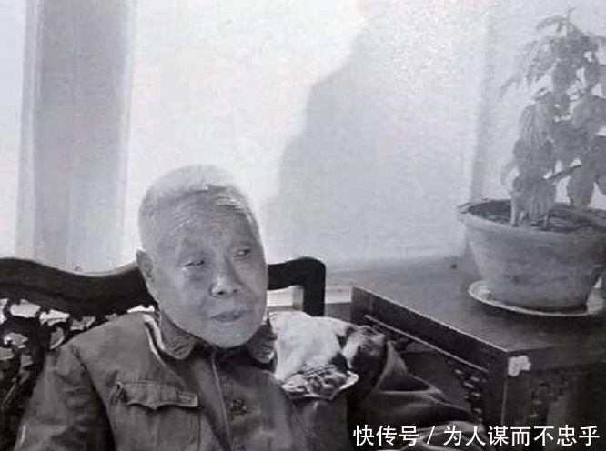 总管|晚清太监总管小德张,权倾一时,清亡后做了富翁还娶了4个老婆