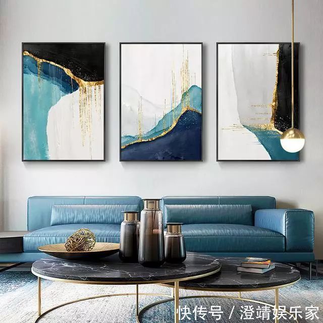 提升|装饰画不要瞎挂,教你几个技巧,轻松提升家居格调!