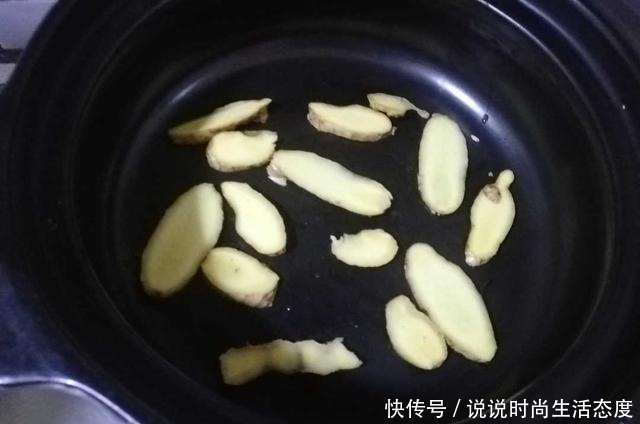 补冬少不了羊肉，羊肉做得好，有两样调料少不了