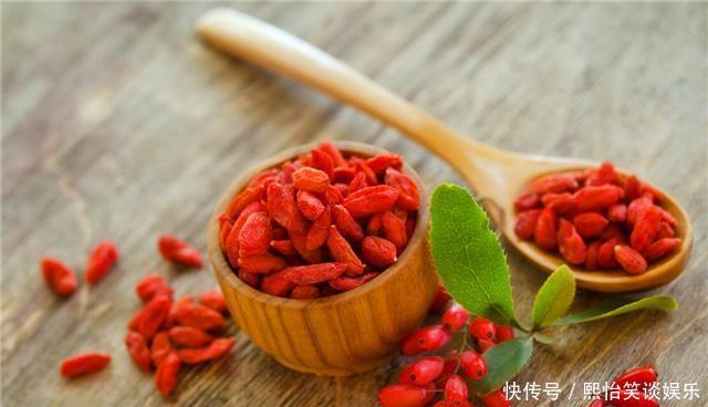 专家|吃枸杞子是降血压还是升血压?专家的回答,各位或许真的想不到