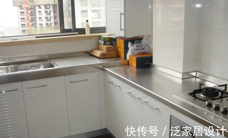 pk|橱柜台面怎么选择?实木、大理石、不锈钢优缺点大PK,少走冤枉路