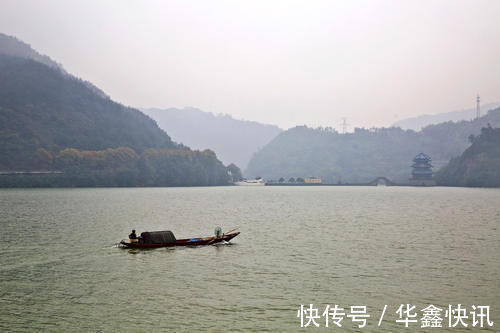 水生|水中有山，山绕水生，水行山中，富春江一幅淡雅的水墨画卷