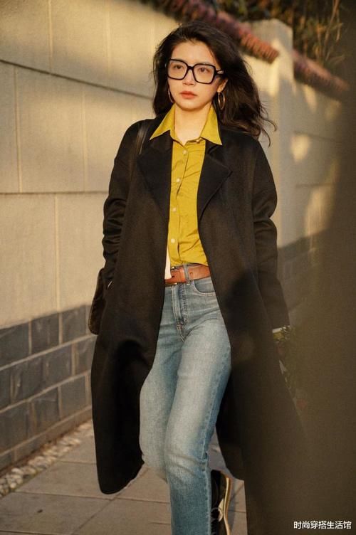 被三木的春季穿搭圈粉了，30岁女人这样穿，优雅洋气更减龄